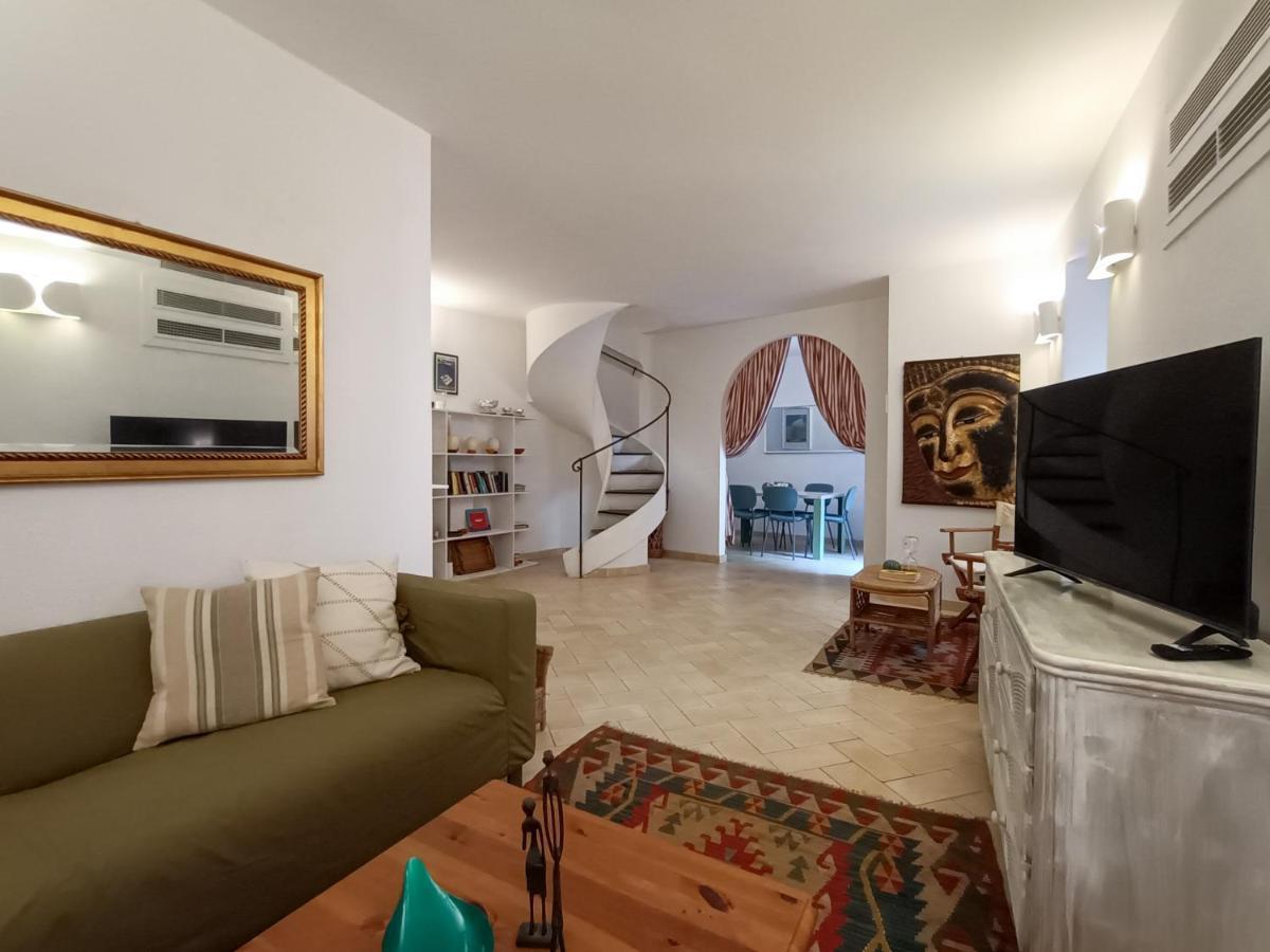 Altido Villa Milva With Car Park Beside The Beach Paraggi Buitenkant foto